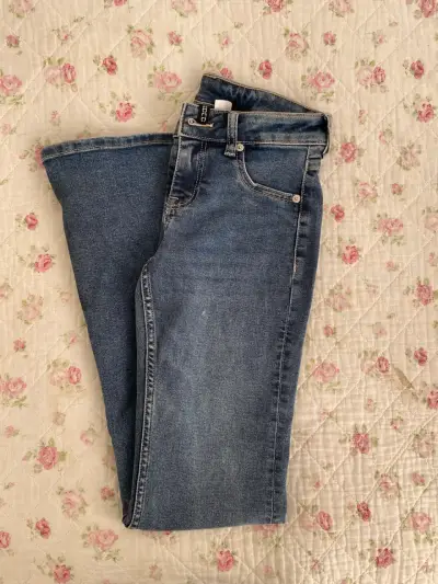 jeans flare azul oscuro - miniatura 1