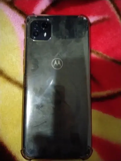 Smartphone Motorola con pantalla grande - miniatura 2
