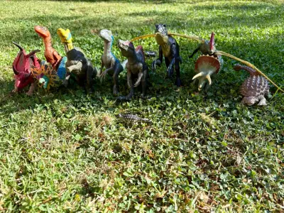 Set de dinosaurios de juguete. Mattel - miniatura 4