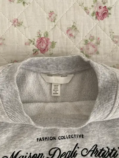 poleron gris h&m - miniatura 2