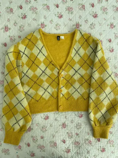 cardigan amarillo de cuadros - miniatura 1