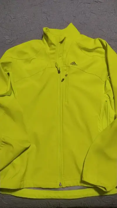 Chaqueta deportiva amarilla Adidas - miniatura 1