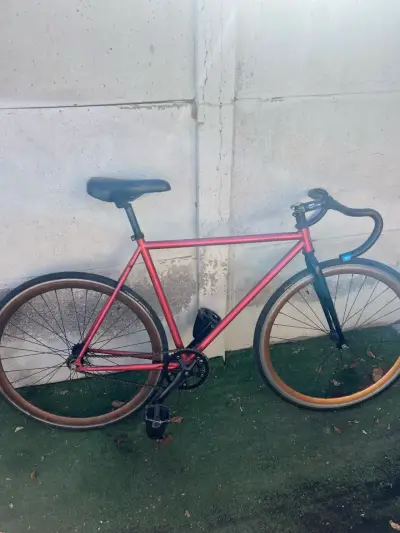 Bicicleta fixie P3 - miniatura 1