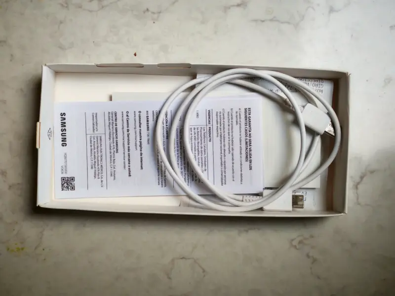 Samsung Galaxy A06 smartphone - 5