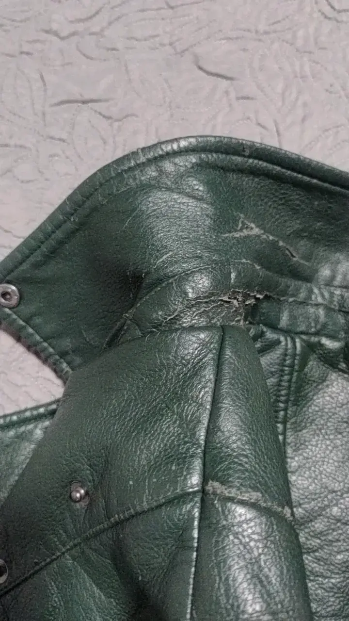 Chaqueta de cuero verde Zara para mujer - 5