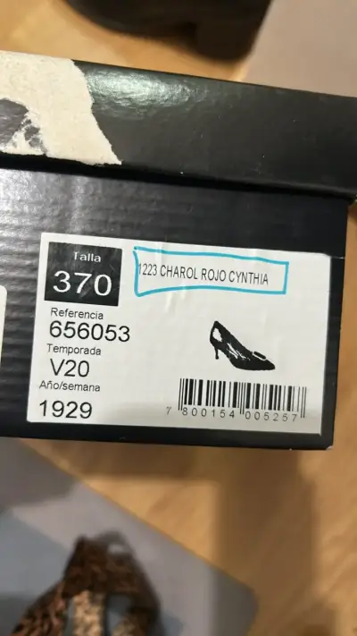 Zapatos con taco chico rojos con hebilla Gacel - miniatura 3