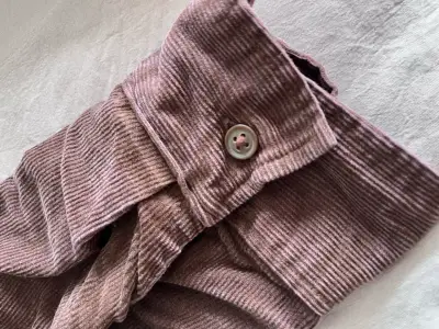 Camisa de pana marrón para mujer - miniatura 2