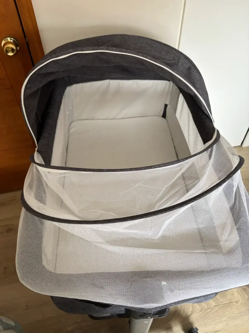 Cuna colecho gris con mosquitero - 4