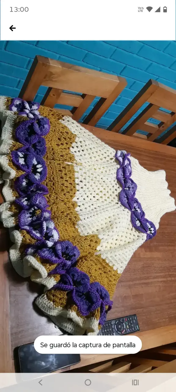 Poncho tejido a mano - 2