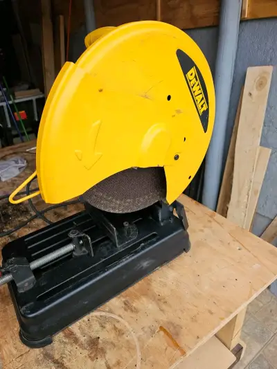 Sierra de corte DeWalt para metal - miniatura 4