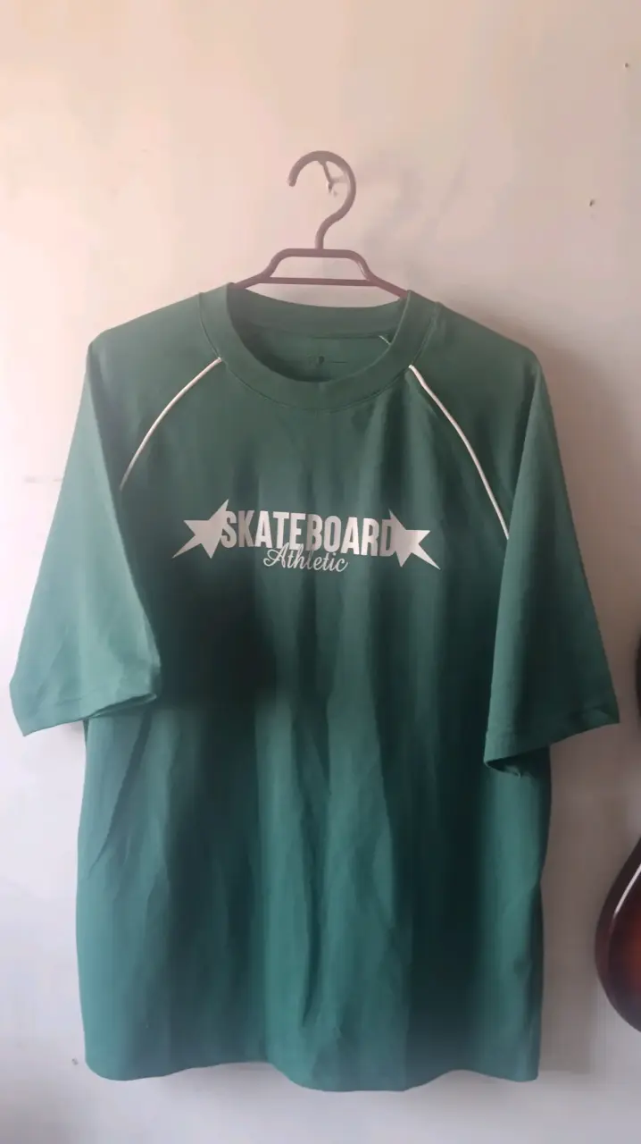 Polera verde Skateboard Athletic sin ningún uso