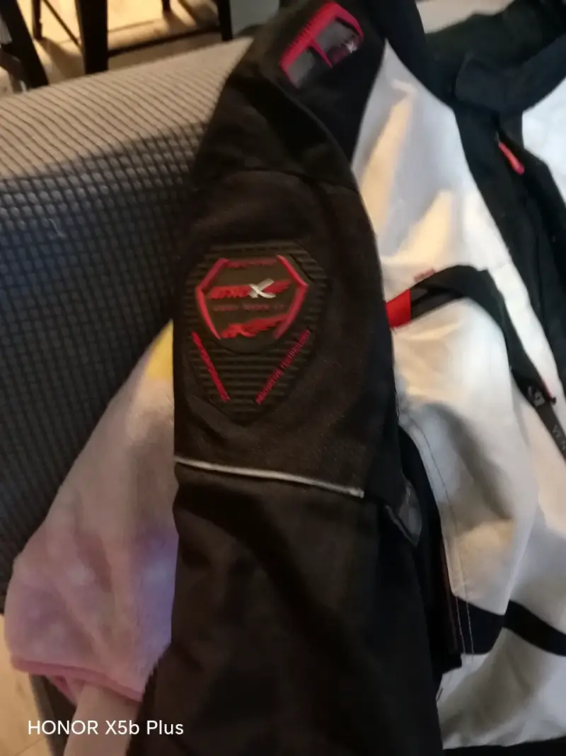Chaqueta de moto Atrox negra y gris - 4