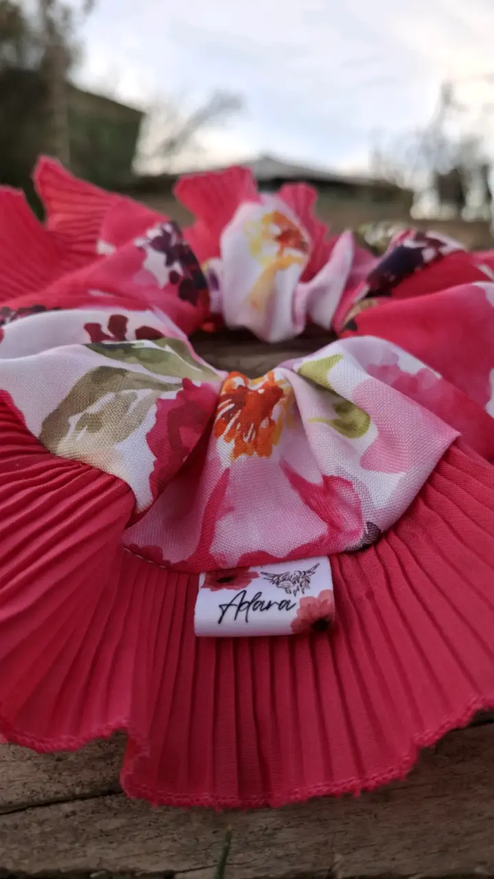 Coletero floral plisado rosa vibrante - 2