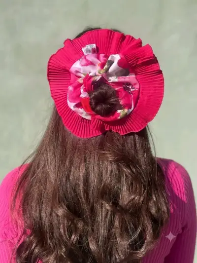 Coletero floral plisado rosa vibrante - miniatura 3