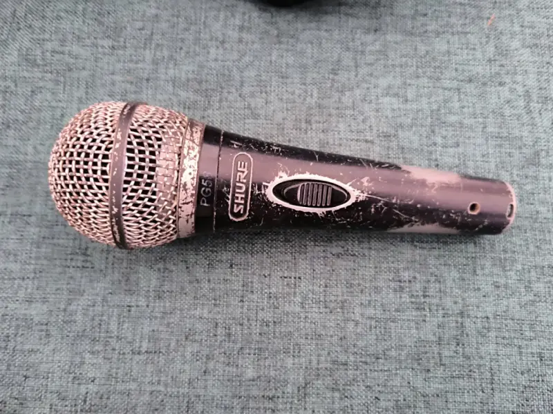 Micrófono Shure PG58 dinámico usado - 1