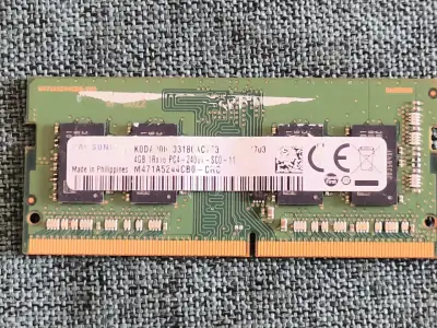 Memoria RAM Samsung 4GB DDR4 PC4-2400 - miniatura 1