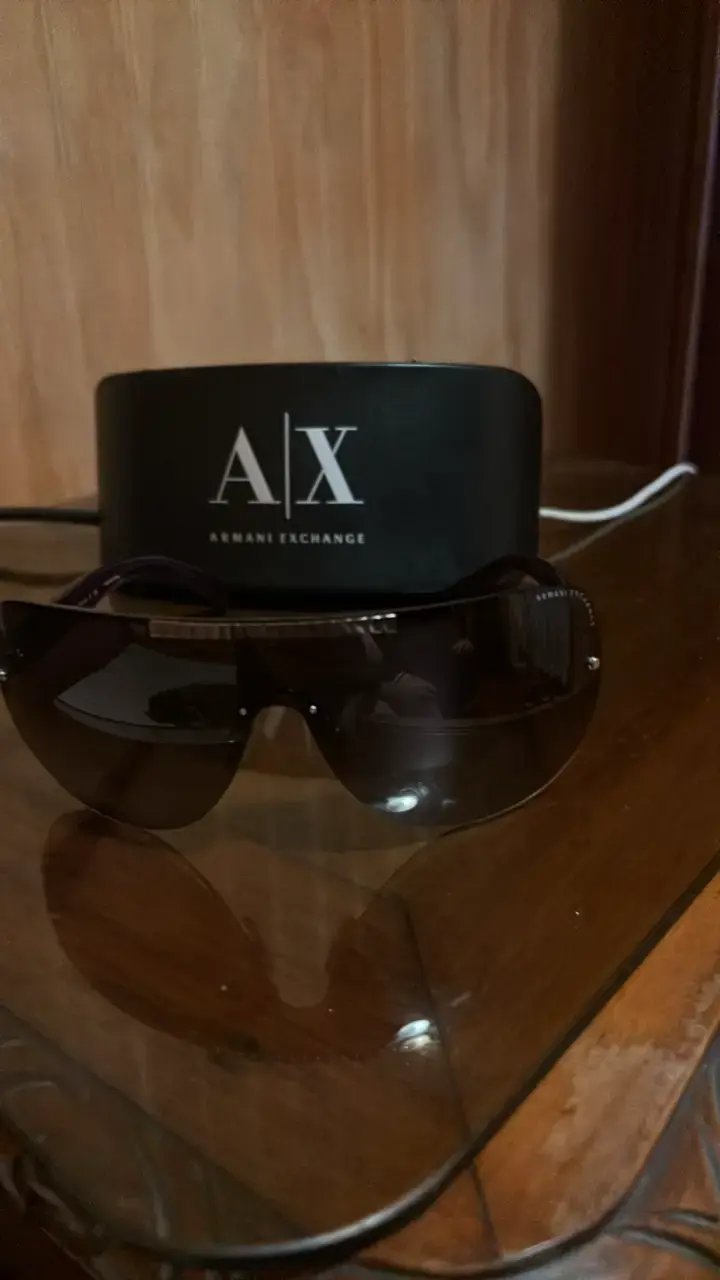 Gafas de sol Armani Exchange negras