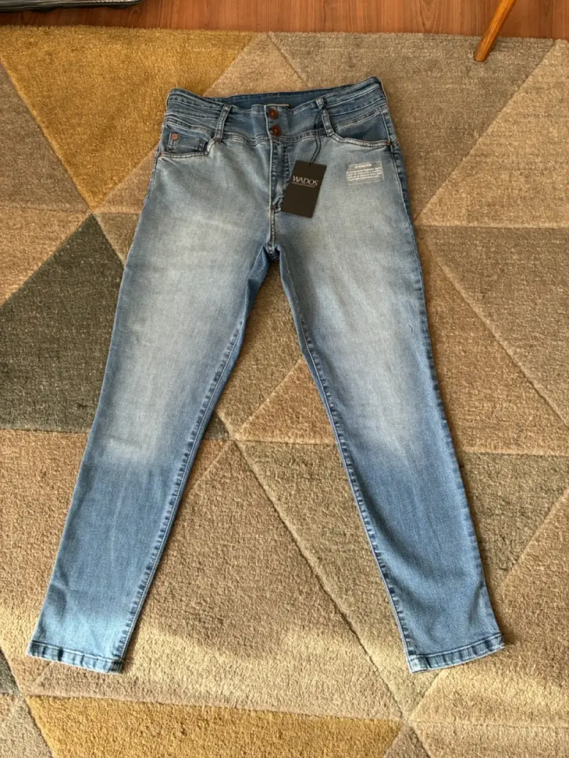 Jeans Wados azul claro para mujer - 1