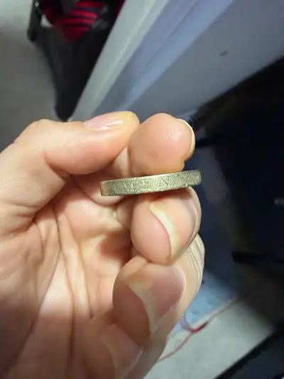 Moneda antigua   1983 - miniatura 5