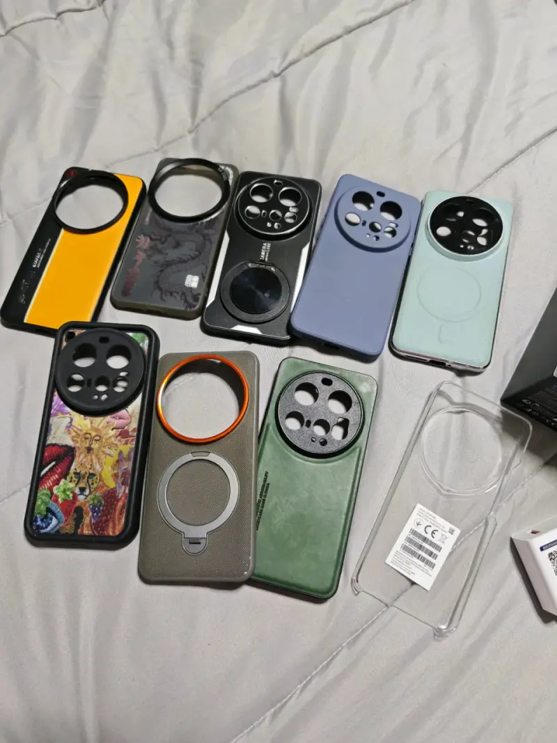 Xiaomi 15 ultra + Xiaomi whats 2 - 6