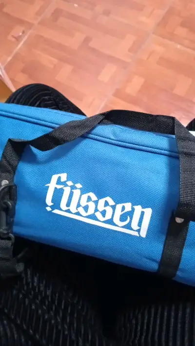 Melódica Füsse azul con funda - miniatura 2
