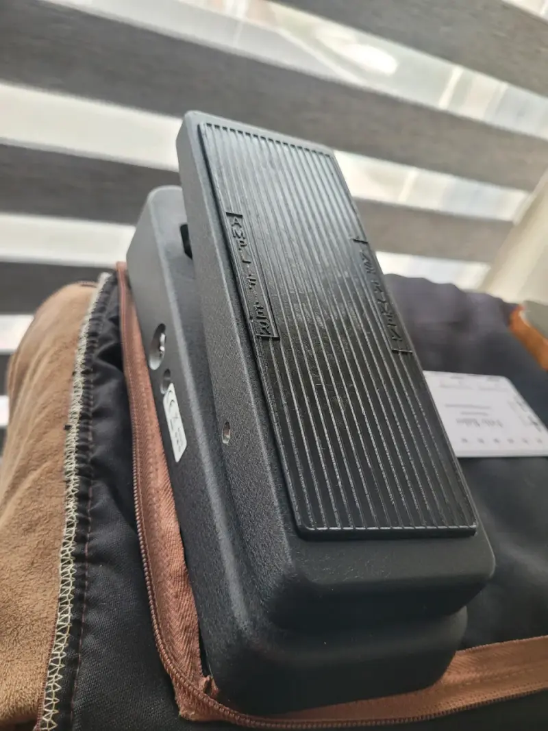 Pedal de efectos Dunlop Cry Baby GCB95 - 1