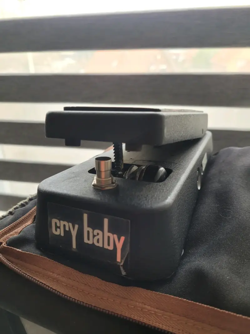 Pedal de efectos Dunlop Cry Baby GCB95 - 4
