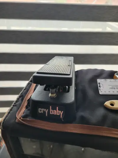 Pedal de efectos Dunlop Cry Baby GCB95 - miniatura 6