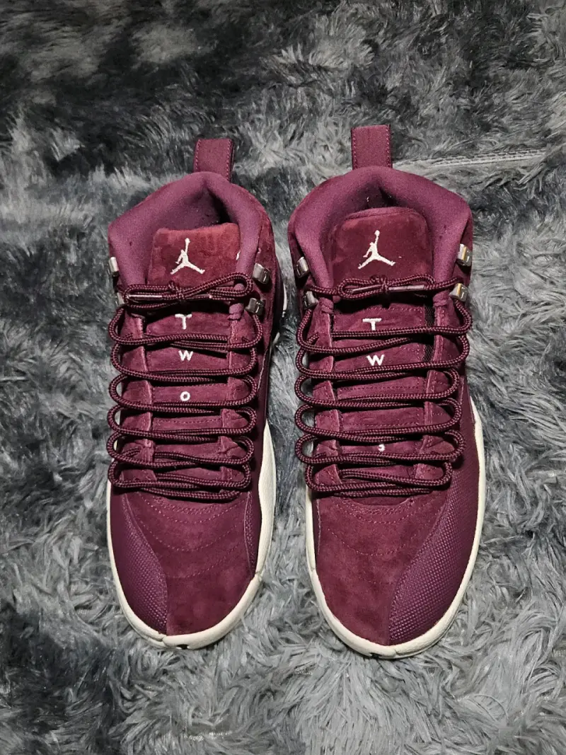 Jordan 12 bordeaux 🍷 - 1