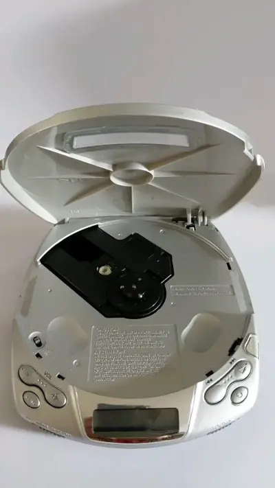 Reproductor CD Sony Discman ESP2 plateado - miniatura 4
