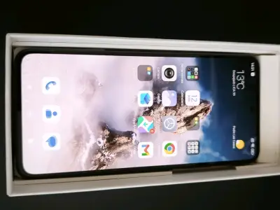 Smartphone Xiaomi 13T Semi Nuevo - miniatura 4
