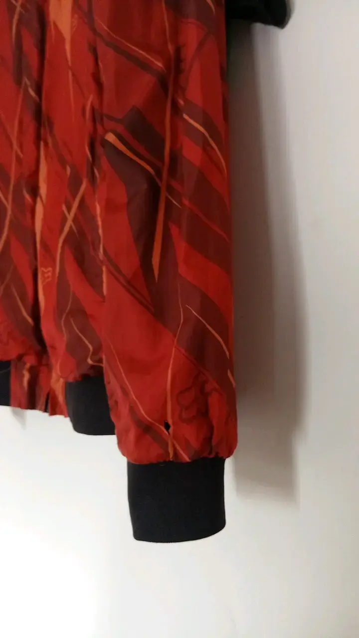 Chaqueta deportiva Fox roja con capucha - 2