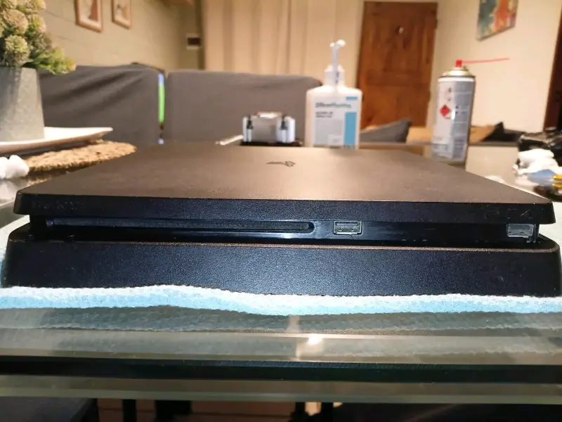 Consola PlayStation 4 slim - 6