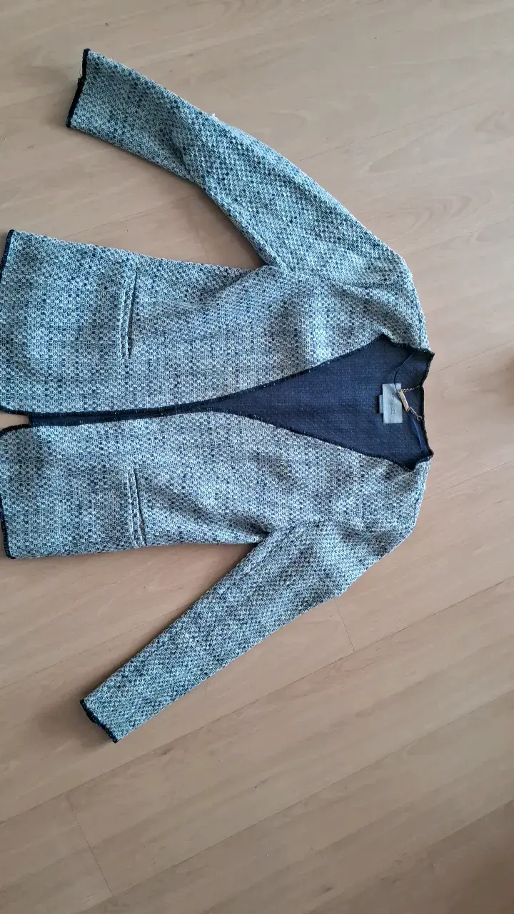 Blazer de tweed gris para mujer - 1