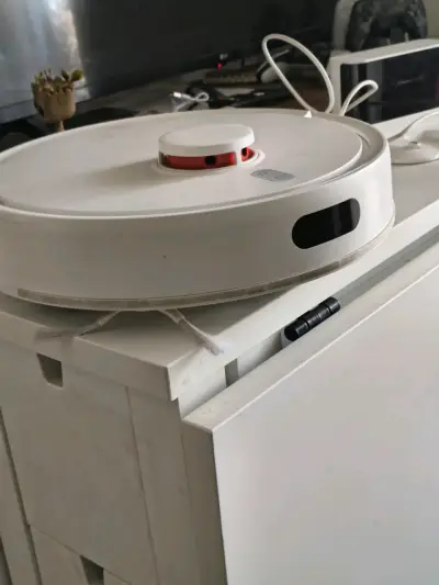 Robot aspiradora Xiaomi blanco eficiente - miniatura 2