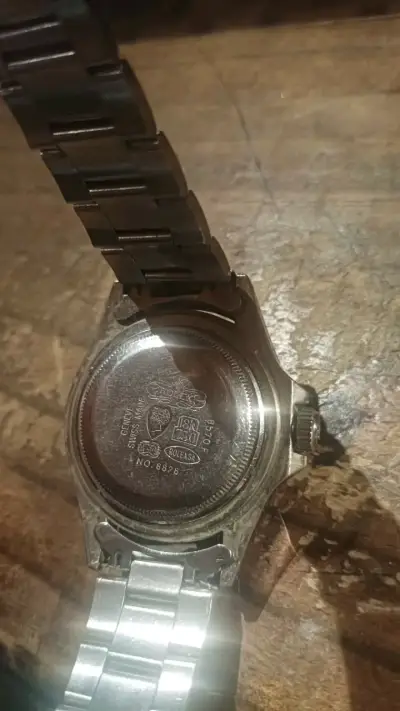 Reloj de pulsera plateado de lujo - miniatura 2