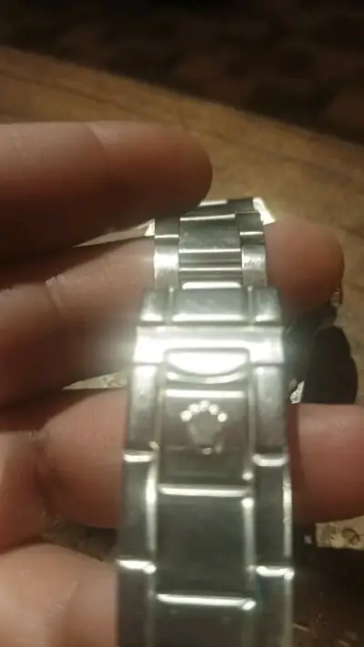 Reloj de pulsera plateado de lujo - miniatura 4