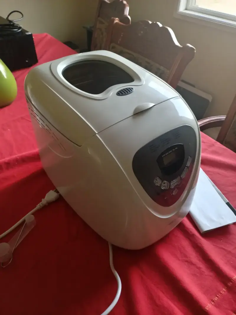 Máquina de hacer pan Recco blanca - 2