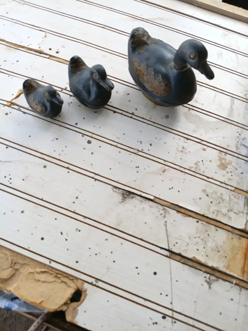 Conjunto de patos decorativos de cerámica - 3