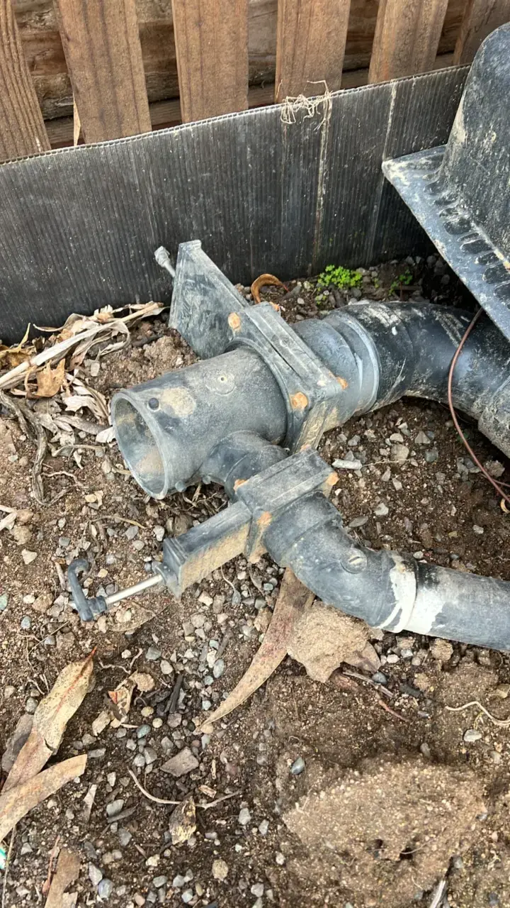Tanque séptico de plástico usado - 2