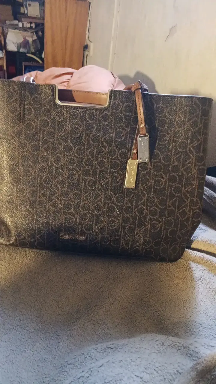 Bolso Calvin Klein monograma marrón - 1