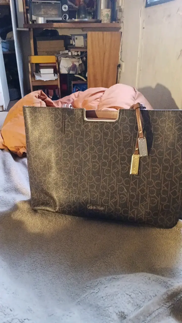 Bolso Calvin Klein monograma marrón - 2