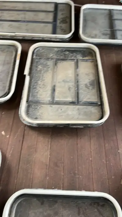 Ventanas de aluminio usadas en buen estado - miniatura 4