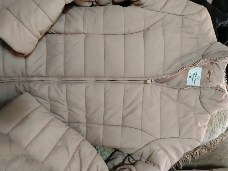 Chaqueta acolchada palo rosa talla M