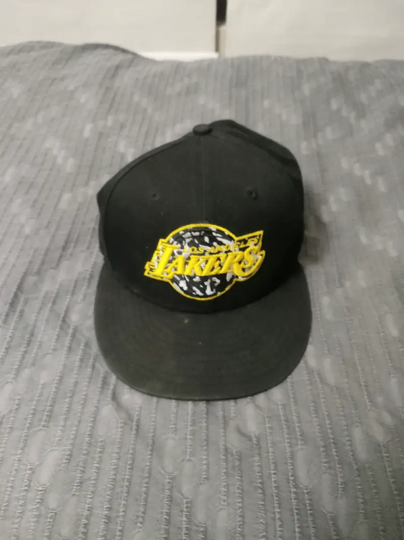 Gorra negra new era Lakers - 1