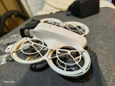 Drone DJI Neo combo - miniatura 2