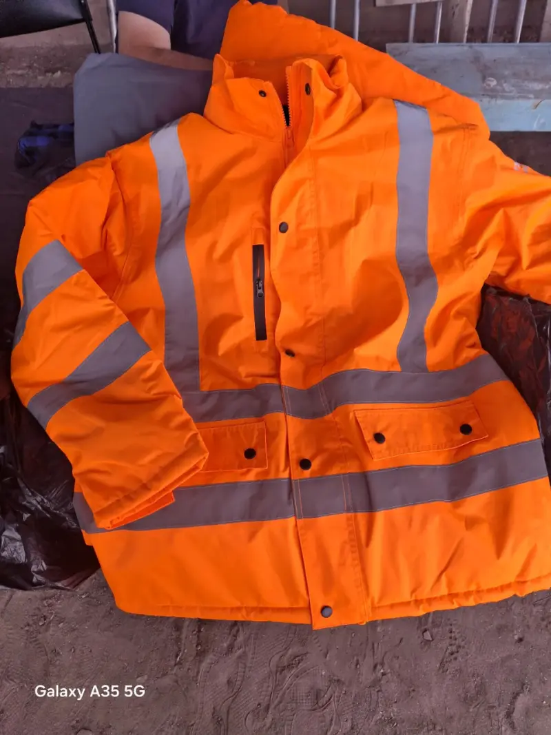 Conjunto de ropa reflectante de seguridad naranja - 2