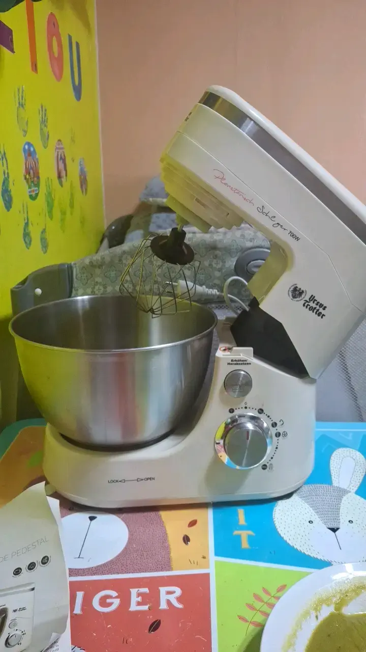 Batidora amasadora Ufesa potente 700W - 3