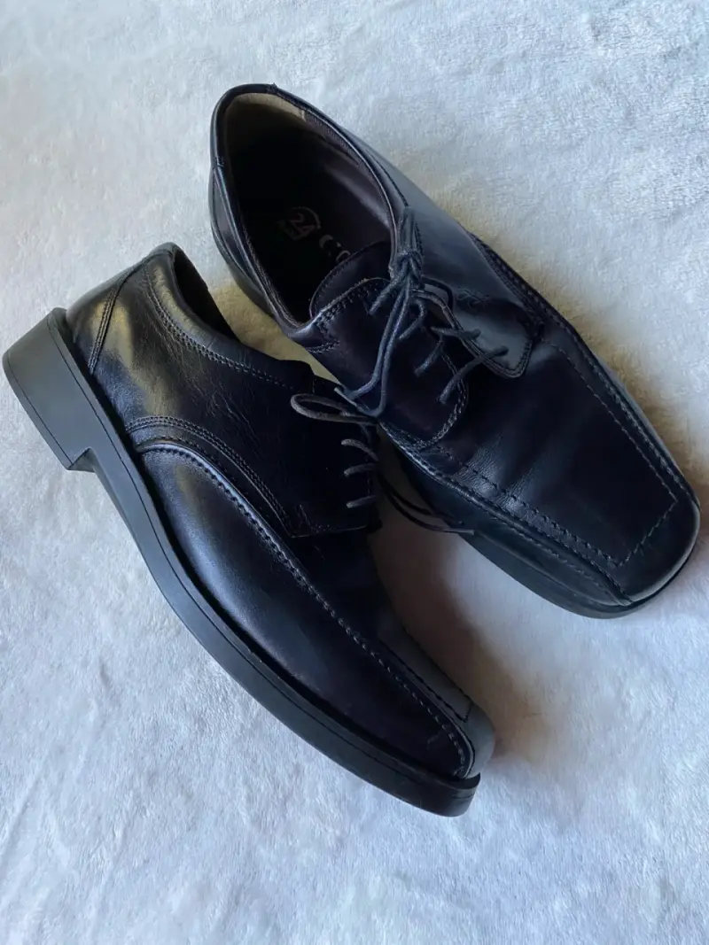 Zapatos formales de cuero negro para hombre - 2