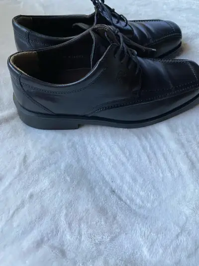 Zapatos formales de cuero negro para hombre - miniatura 5
